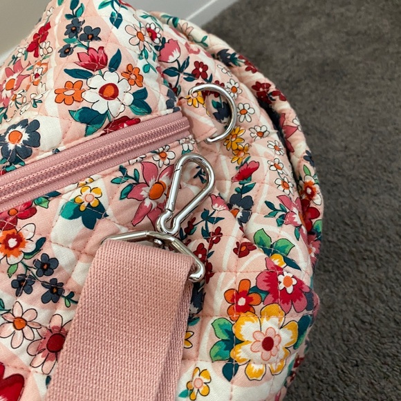Vera Bradley Large Original Duffle Bag - Picture 5 of 6